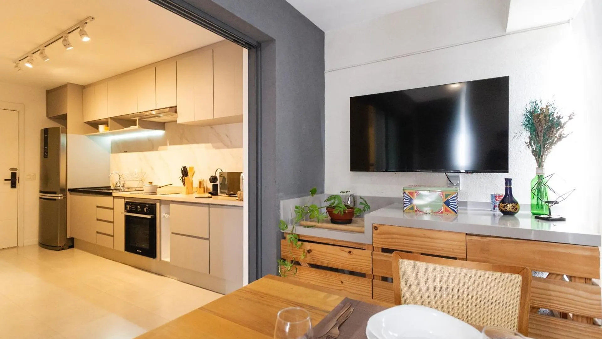 Smart Vila Madalena - Studios Por Temporada Sao Paulo Apartment